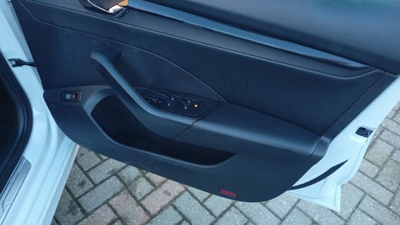 Octavia Phev Stockport (11)